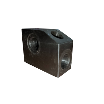 Korpus rozdzielacza Ursus C-385 Archimedes 89413066